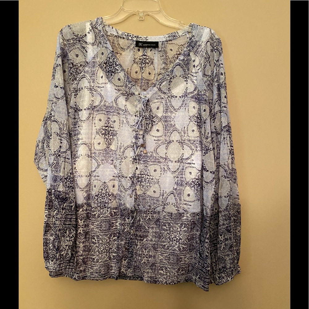 INC-2 pc. Cotton/spandex light blue & white top 1X